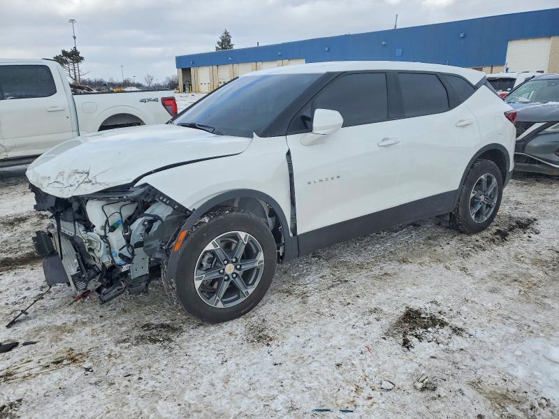 CHEVROLET BLAZER 2025 with VIN 3GNKBCR44SS118145 - Photo from auction