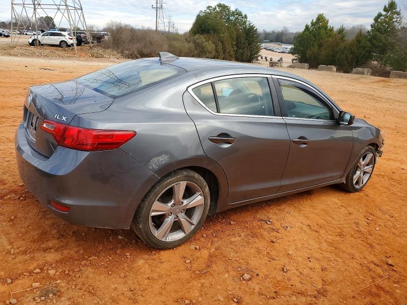 Photo 3 from auction – 2013 ACURA ILX with VIN 19VDE1F38DE011893