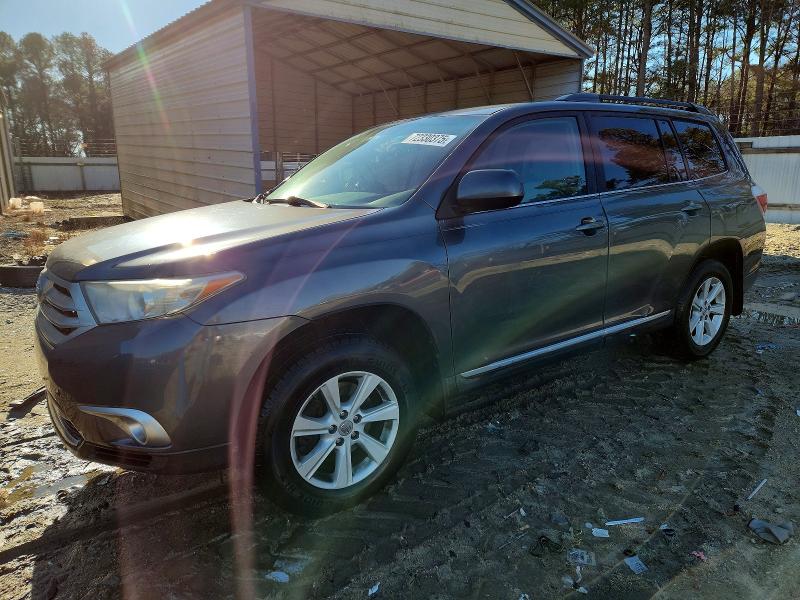 TOYOTA HIGHLANDER 2012 with VIN 5TDBK3EH3CS144694 - Photo from auction