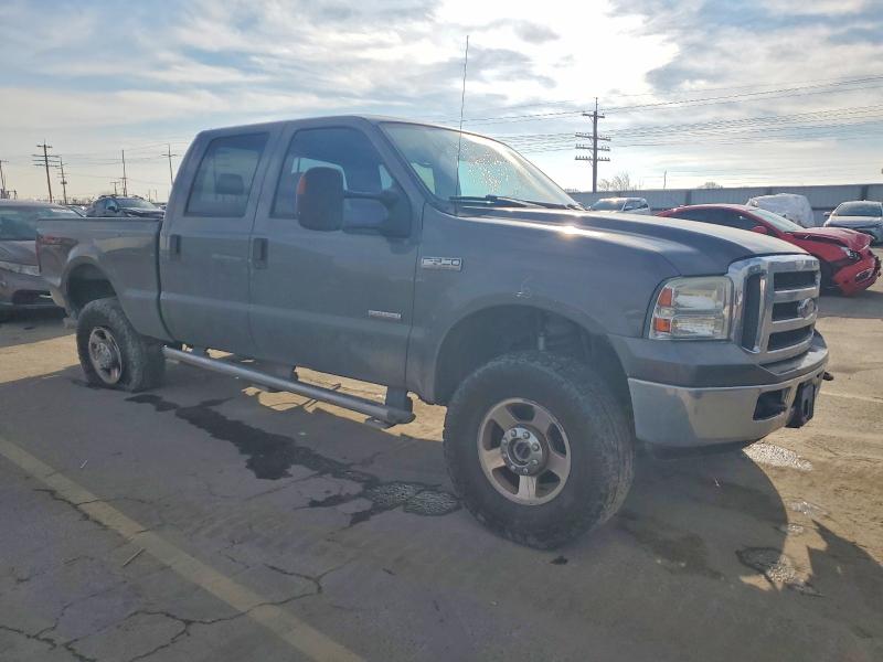 Photo 4 from auction – 2005 FORD F350 SRW S with VIN 1FTWW31P65EC67286