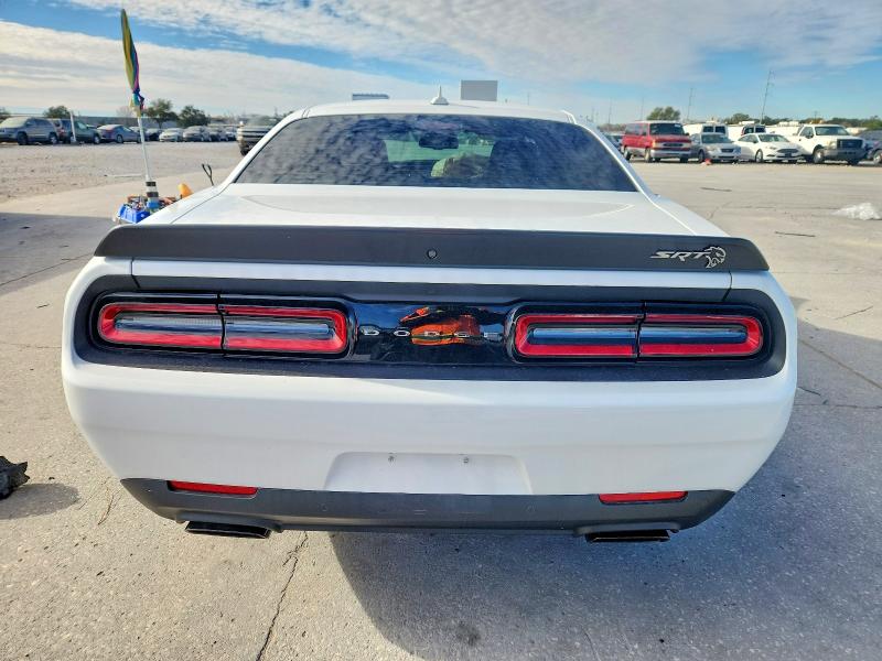 Photo 6 from auction – 2023 DODGE CHALLENGER with VIN 2C3CDZC95PH679399
