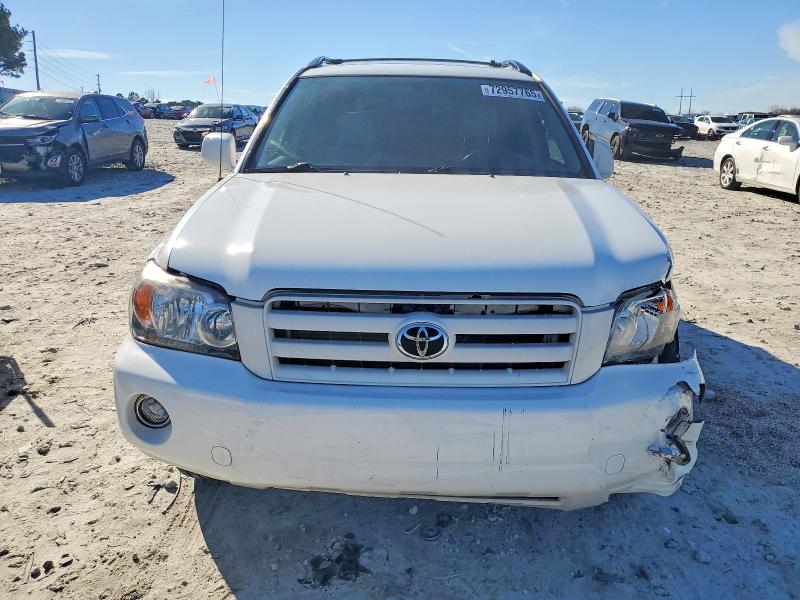 Photo 5 from auction – 2007 TOYOTA HIGHLANDER with VIN JTEGP21A470129586