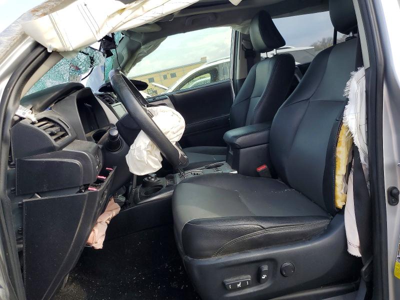 Photo 7 from auction – 2021 TOYOTA 4RUNNER SR with VIN JTENU5JR5M5882386
