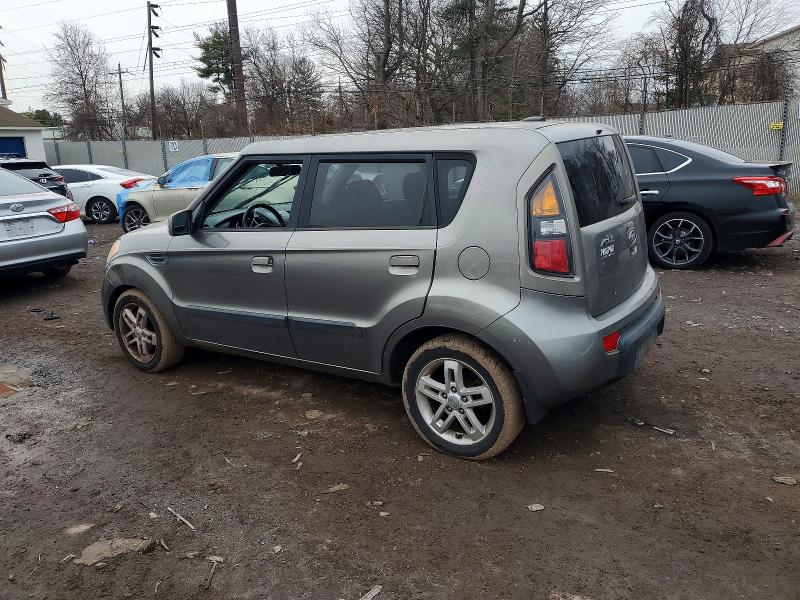Photo 2 from auction – 2010 KIA SOUL + with VIN KNDJT2A29A7172799