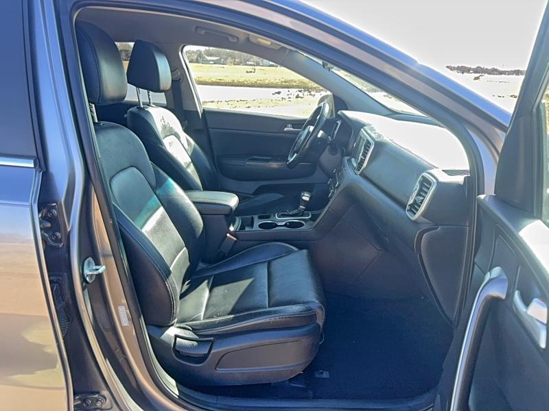 Photo 5 from auction – 2017 KIA SPORTAGE E with VIN KNDPNCAC5H7144401