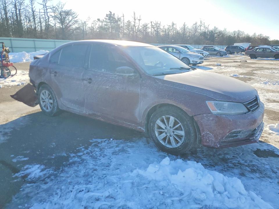 Photo 4 from auction – 2016 VOLKSWAGEN JETTA with VIN 3VW267AJ7GM399145