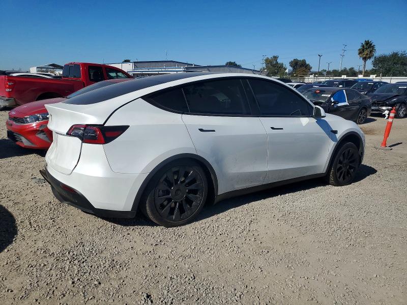 Photo 3 from auction – 2024 TESLA MODEL Y with VIN 7SAYGDED5RF039377