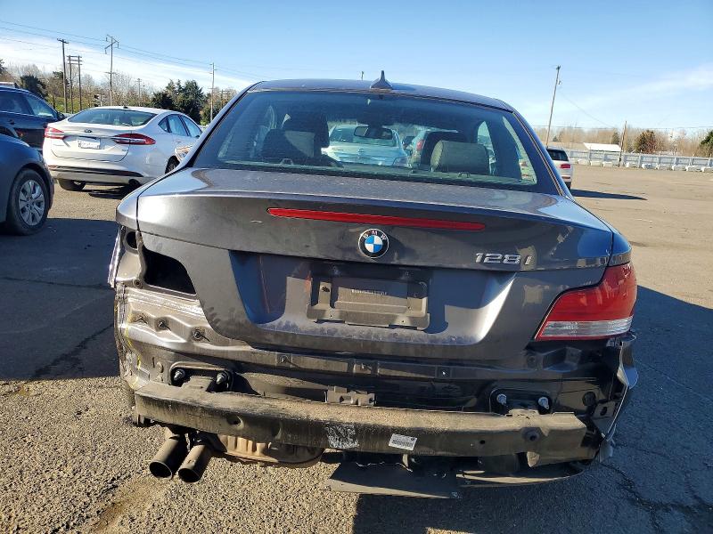 Photo 6 from auction – 2008 BMW 128 I with VIN WBAUP93508VF45784