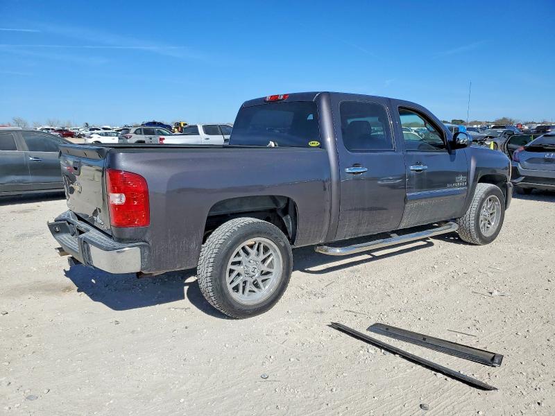 Photo 3 from auction – 2010 CHEVROLET SILVERADO with VIN 3GCRCSE06AG257518