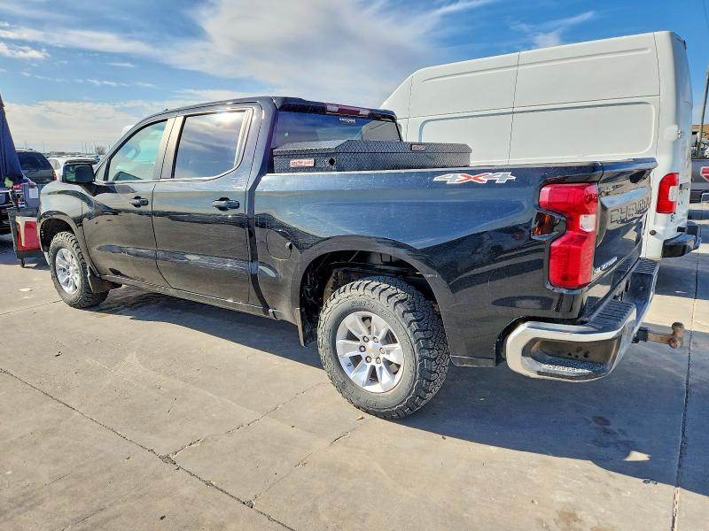 Photo 2 from auction – 2023 CHEVROLET SILVERADO with VIN 3GCPDDEK2PG313903