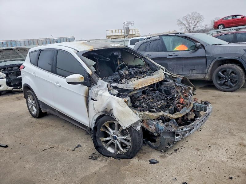 Photo 4 from auction – 2019 FORD ESCAPE with VIN 1FMCU9GD3KUA52969