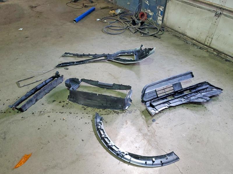 Foto 13 de la subasta – 2023 FORD EXPLORER con VIN 1FMSK8DH2PGA75474