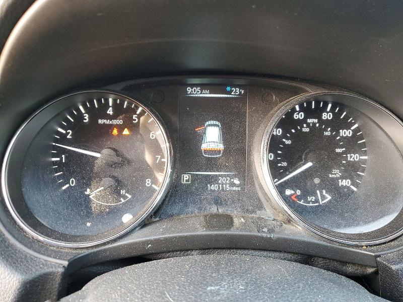 Photo 9 from auction – 2017 NISSAN ROGUE S with VIN 5N1AT2MT1HC777031