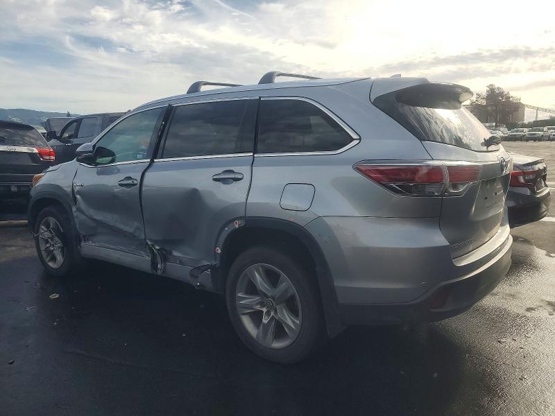 Photo 2 from auction – 2016 TOYOTA HIGHLANDER with VIN 5TDDCRFH7GS018996