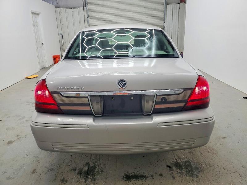 Photo 6 from auction – 2006 MERCURY GRAND MARQ with VIN 2MEFM75V76X612684