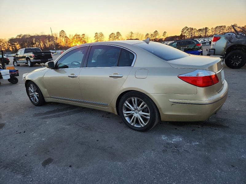 Photo 2 from auction – 2011 HYUNDAI GENESIS 4. with VIN KMHGC4DF8BU126089