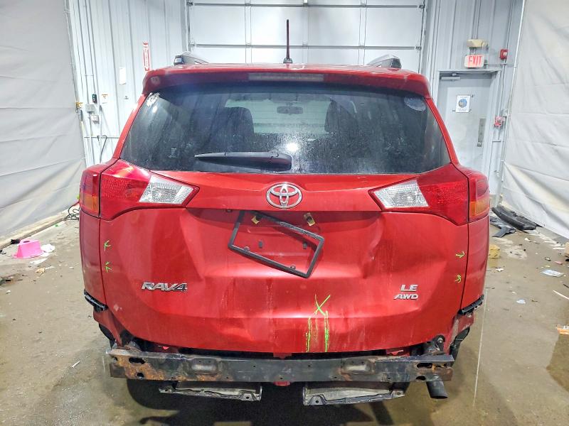Photo 6 from auction – 2015 TOYOTA RAV4 LE with VIN JTMBFREV5FJ041646