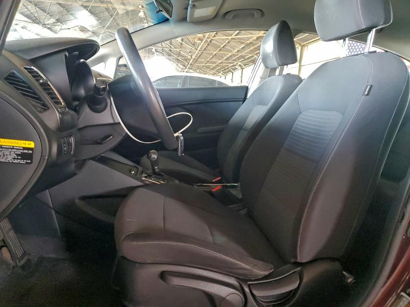 Photo 7 from auction – 2018 KIA FORTE LX with VIN 3KPFL4A70JE167908