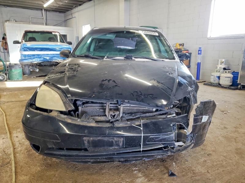 Photo 5 from auction – 2006 FORD FOCUS ZX3 with VIN 1FAFP31N86W238546