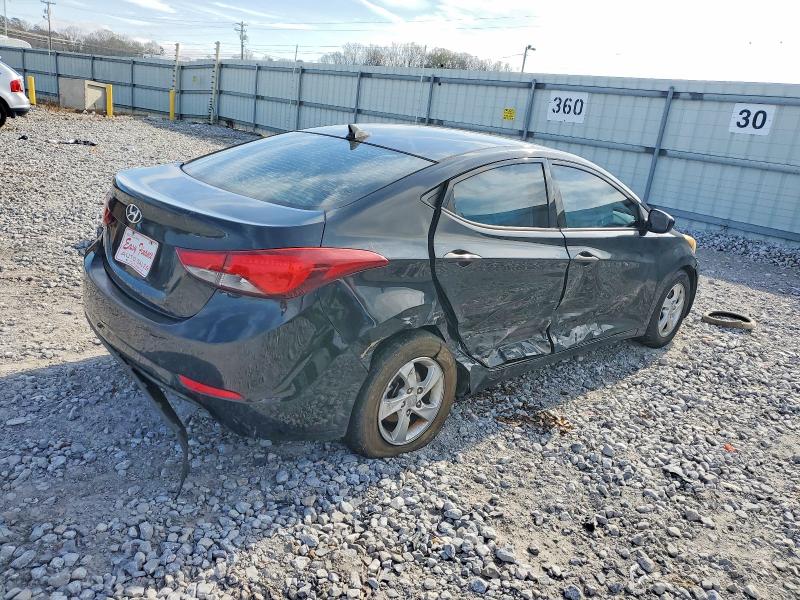 Photo 3 from auction – 2014 HYUNDAI ELANTRA SE with VIN 5NPDH4AE9EH488970