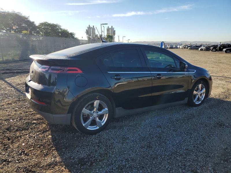 Photo 3 from auction – 2012 CHEVROLET VOLT with VIN 1G1RD6E47CU109572