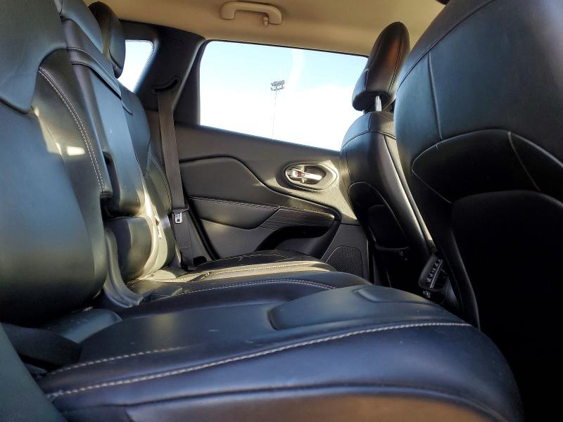 Photo 11 from auction – 2015 JEEP CHEROKEE with VIN 1C4PJMCS7FW610533