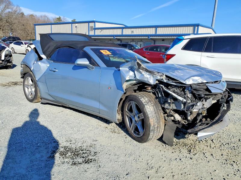 Photo 4 from auction – 2017 CHEVROLET CAMARO LT with VIN 1G1FB3DS7H0209192