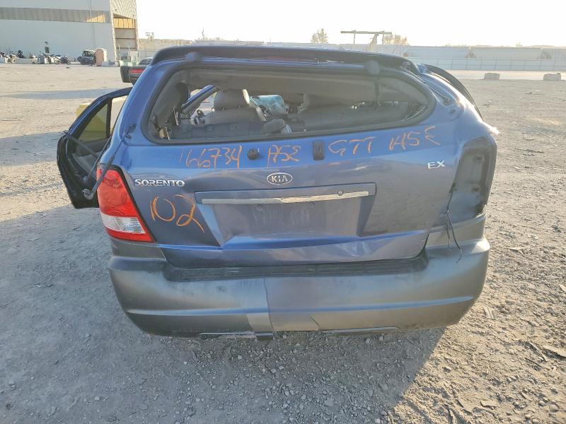 Photo 6 from auction – 2005 KIA SORENTO with VIN KNDJC733255369043