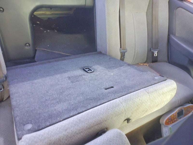 Photo 10 from auction – 2001 TOYOTA CAMRY with VIN 4T1BG22K71U866802