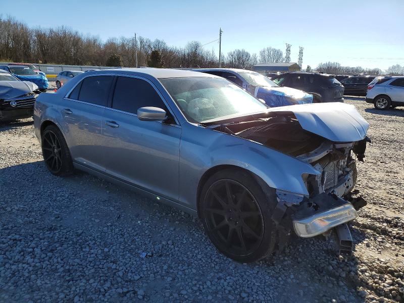 Photo 4 from auction – 2015 CHRYSLER 300 with VIN 2C3CCAAG2FH779478