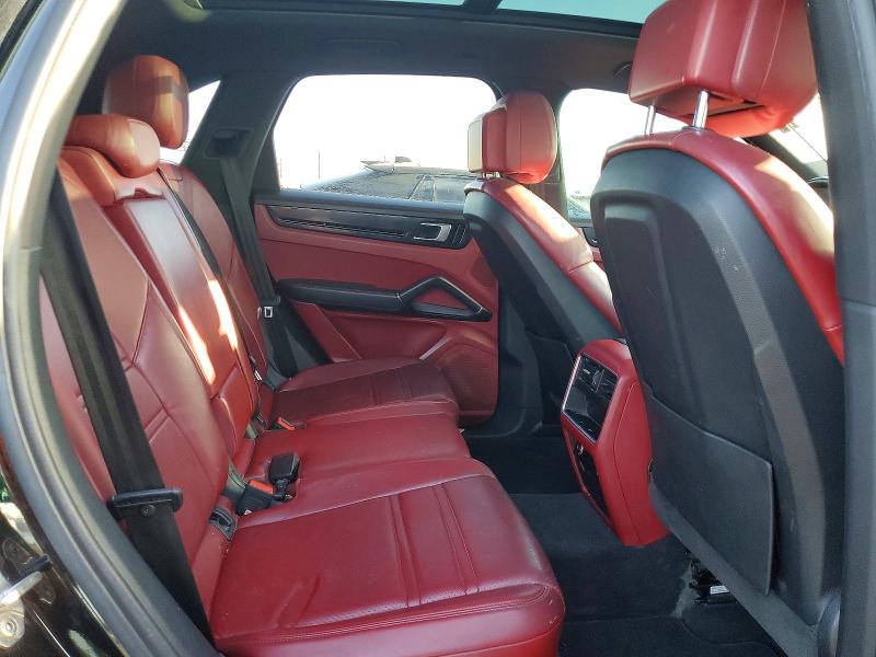 Photo 11 from auction – 2019 PORSCHE CAYENNE with VIN WP1AA2AY5KDA03827