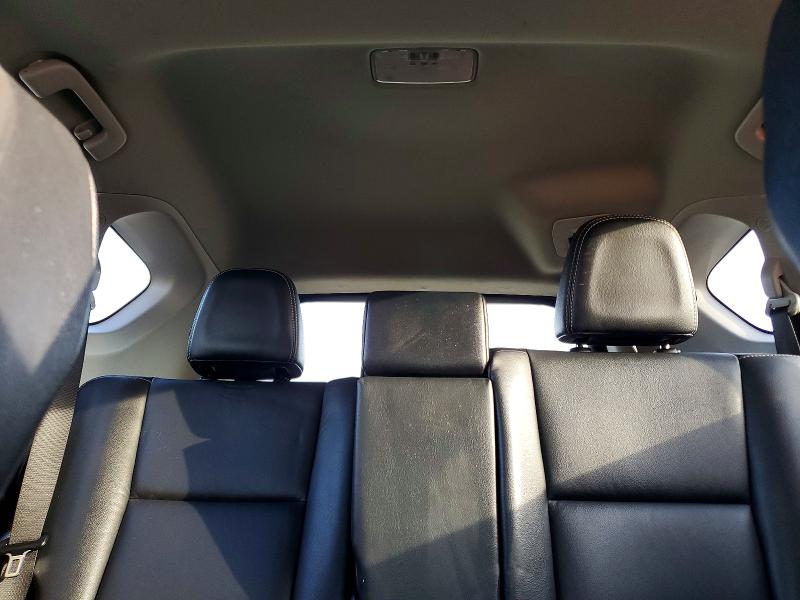 Photo 10 from auction – 2017 TOYOTA RAV4 LIMIT with VIN 2T3YFREV1HW362100