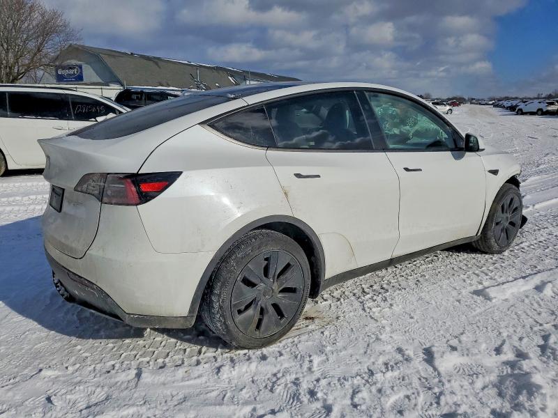 Photo 3 from auction – 2024 TESLA MODEL Y with VIN 7SAYGDED5RF103322