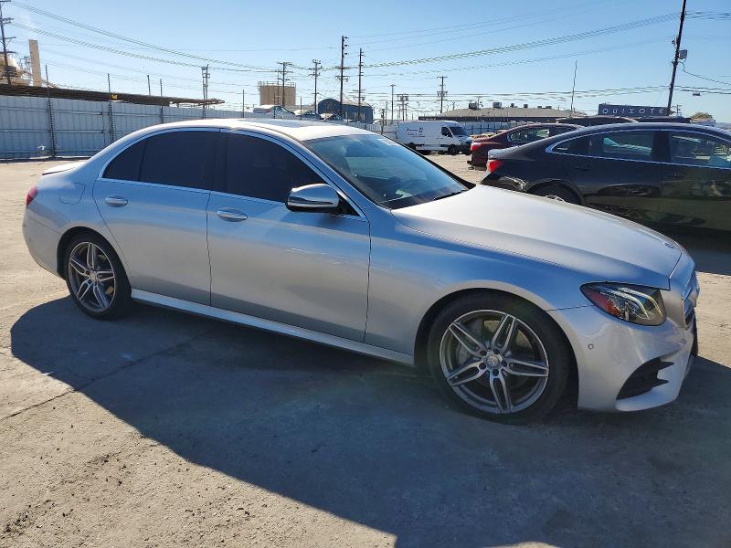 Photo 4 from auction – 2017 MERCEDES-BENZ E with VIN WDDZF4JBXHA181102