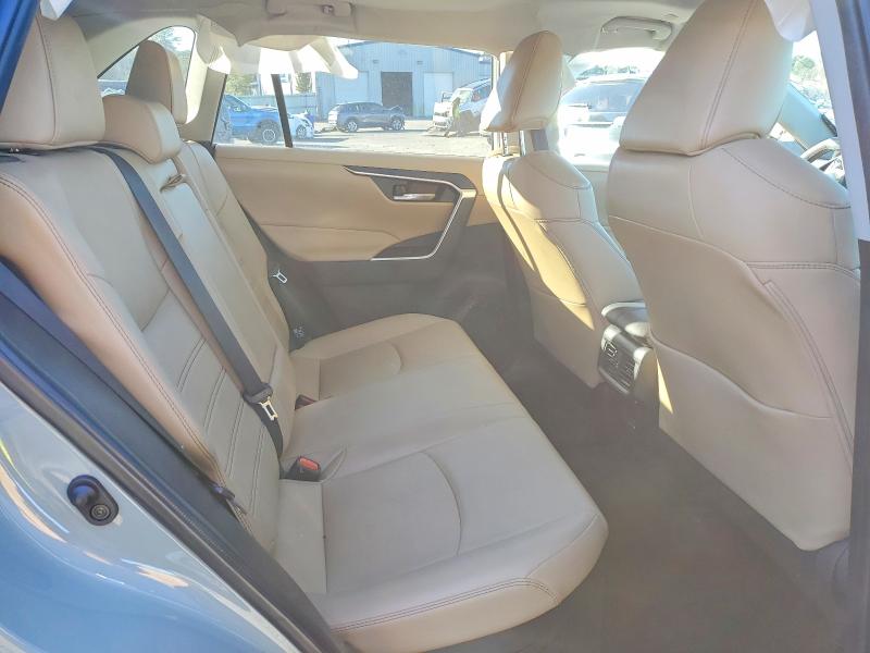 Photo 11 from auction – 2023 TOYOTA RAV4 XLE P with VIN 4T3B6RFV4PU128021