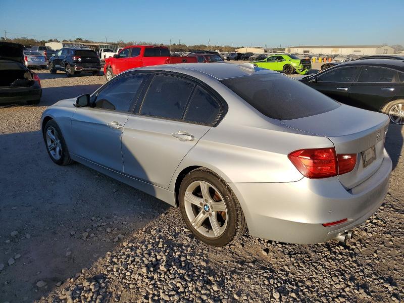 Photo 2 from auction – 2015 BMW 328 with VIN WBA3A5G57FNS91176