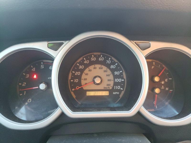 Photo 9 from auction – 2003 TOYOTA 4RUNNER SR with VIN JTEBT14R630026679
