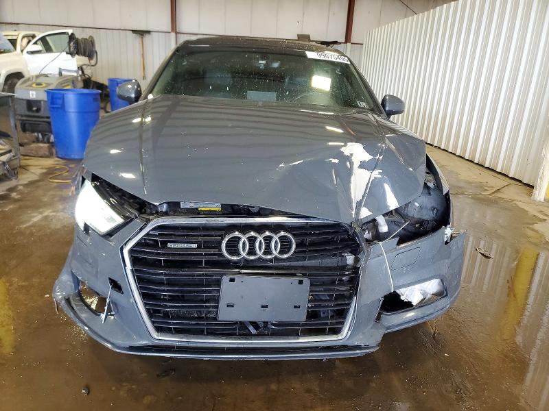 Photo 5 from auction – 2018 AUDI A3 PREMIUM with VIN WAUB8GFF4J1070180