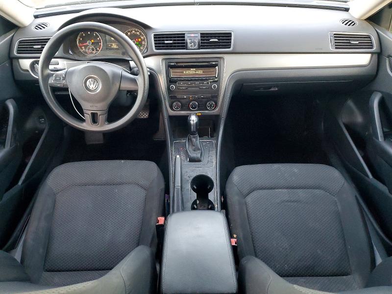 Photo 8 from auction – 2013 VOLKSWAGEN PASSAT S with VIN 1VWAP7A32DC080470