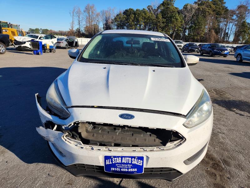 Photo 5 from auction – 2016 FORD FOCUS with VIN 1FADP3F25GL345336