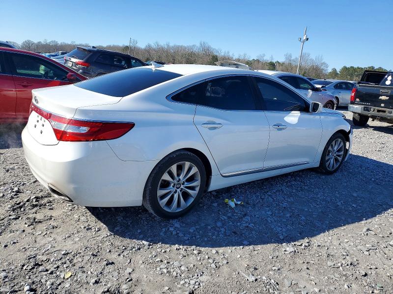 Photo 3 from auction – 2014 HYUNDAI AZERA with VIN KMHFG4JG3EA341379
