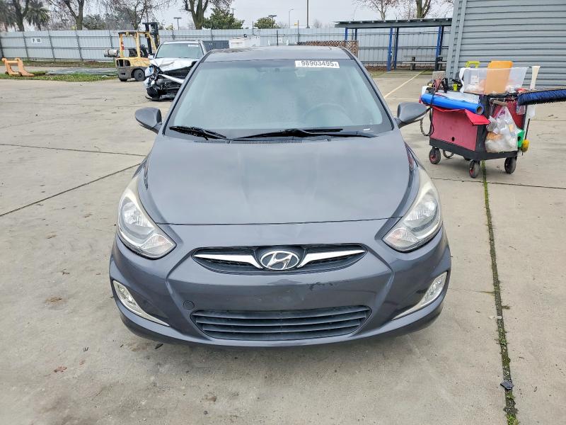 Photo 5 from auction – 2013 HYUNDAI ACCENT with VIN KMHCU5AE8DU067402