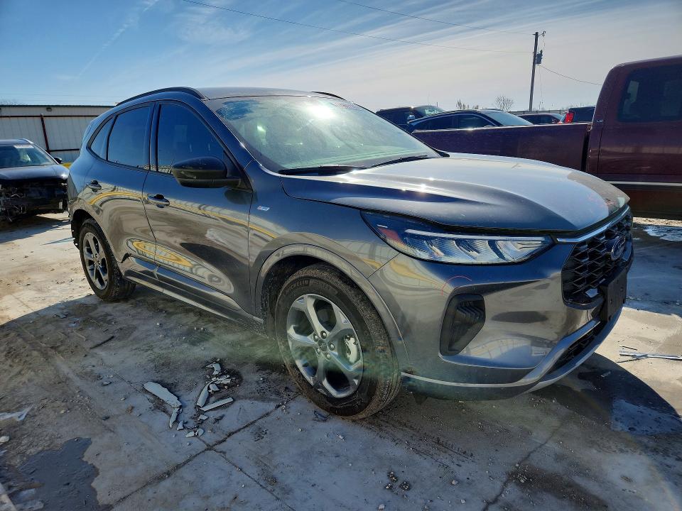 Photo 4 from auction – 2024 FORD ESCAPE with VIN 1FMCU0MN2RUB25123