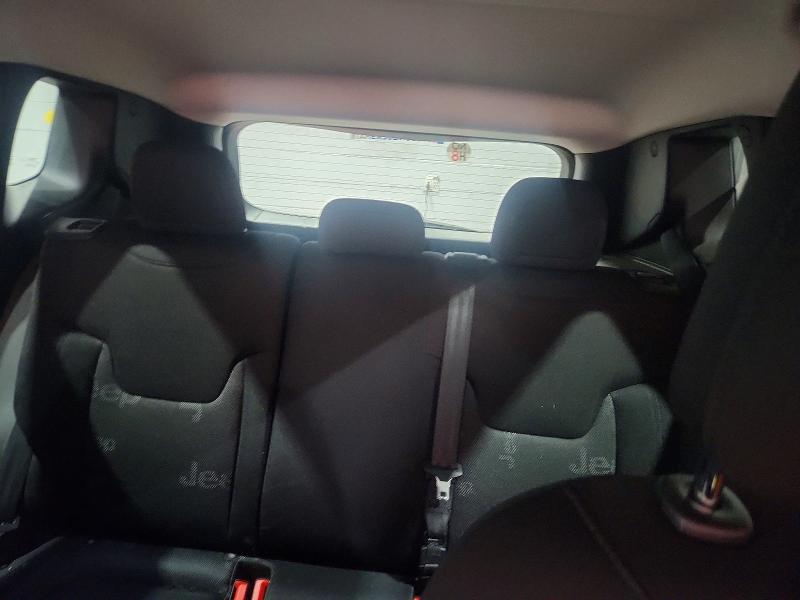 Photo 10 from auction – 2017 JEEP RENEGADE L with VIN ZACCJABB1HPF15657
