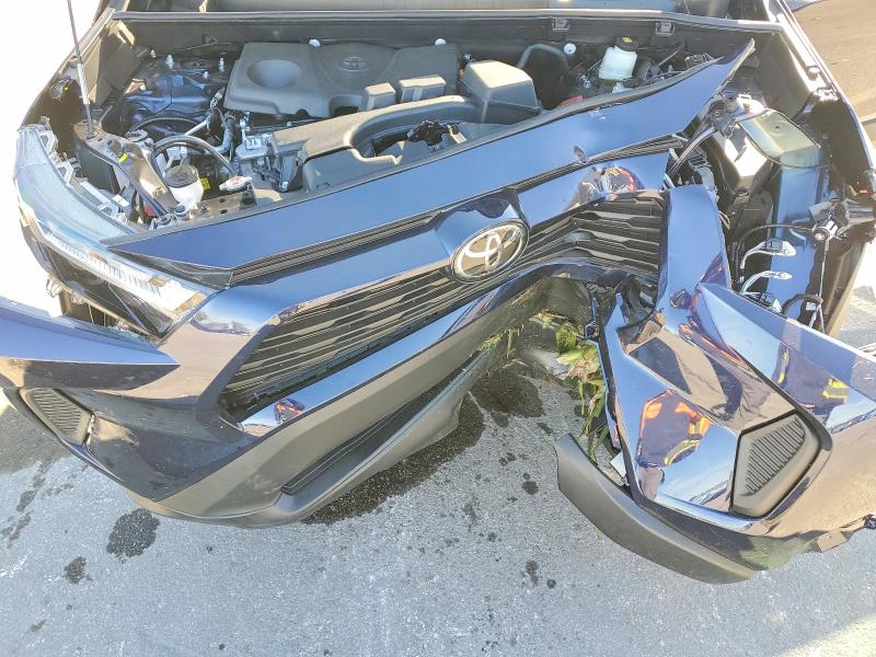 Photo 12 from auction – 2025 TOYOTA RAV4 with VIN 2T3W1RFV0SW386173