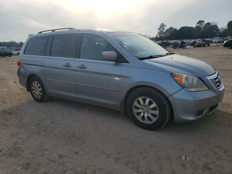Photo 4 from auction – 2010 HONDA ODYSSEY with VIN 5FNRL3H70AB035528