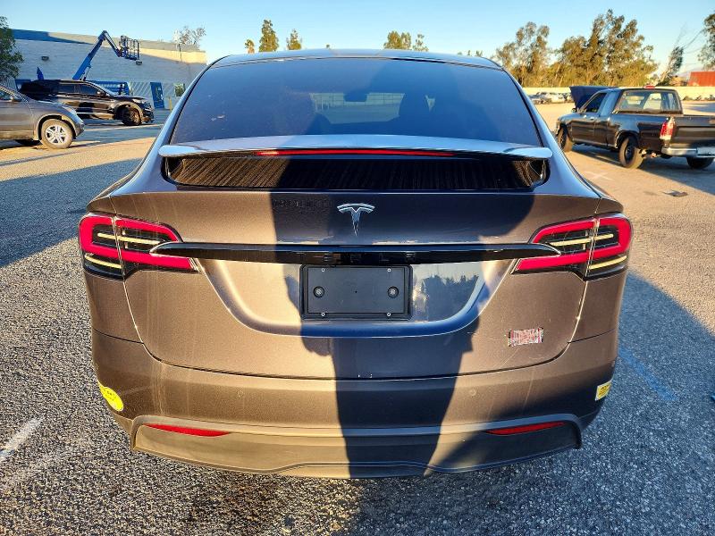 Photo 6 from auction – 2022 TESLA MODEL X with VIN 7SAXCBE63NF353584