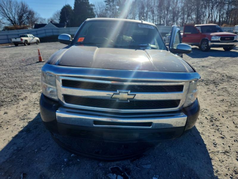 Photo 5 from auction – 2011 CHEVROLET SILVERADO with VIN 1GCRKREA7BZ222704