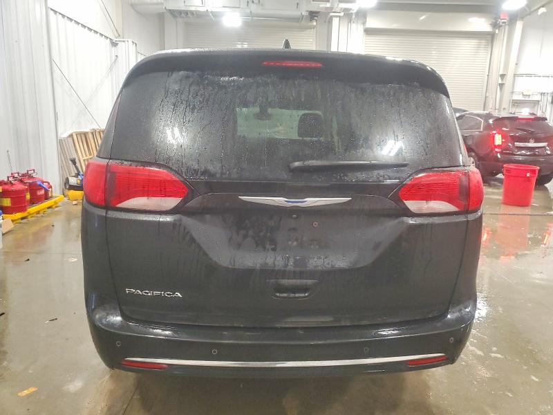 Photo 6 from auction – 2017 CHRYSLER PACIFICA T with VIN 2C4RC1BG1HR810091