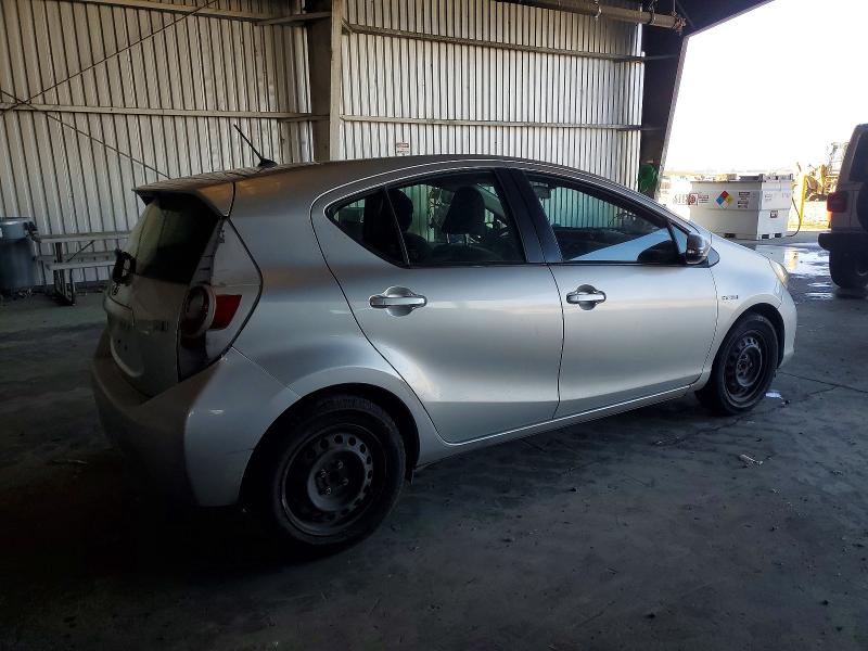Photo 3 from auction – 2012 TOYOTA PRIUS C with VIN JTDKDTB32C1014454